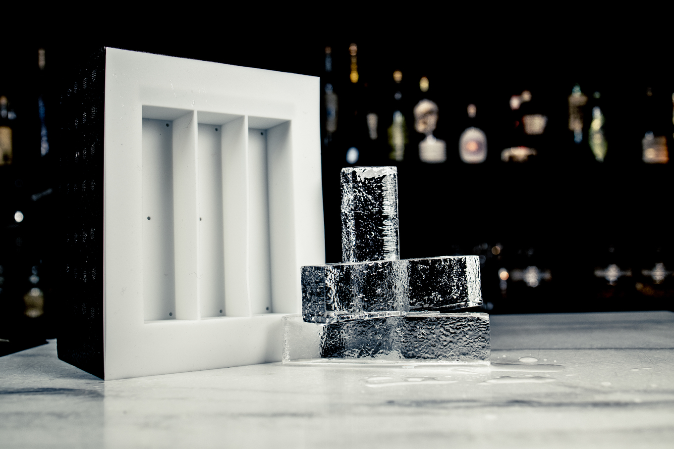Ice Forward Clear Ice Box image 1